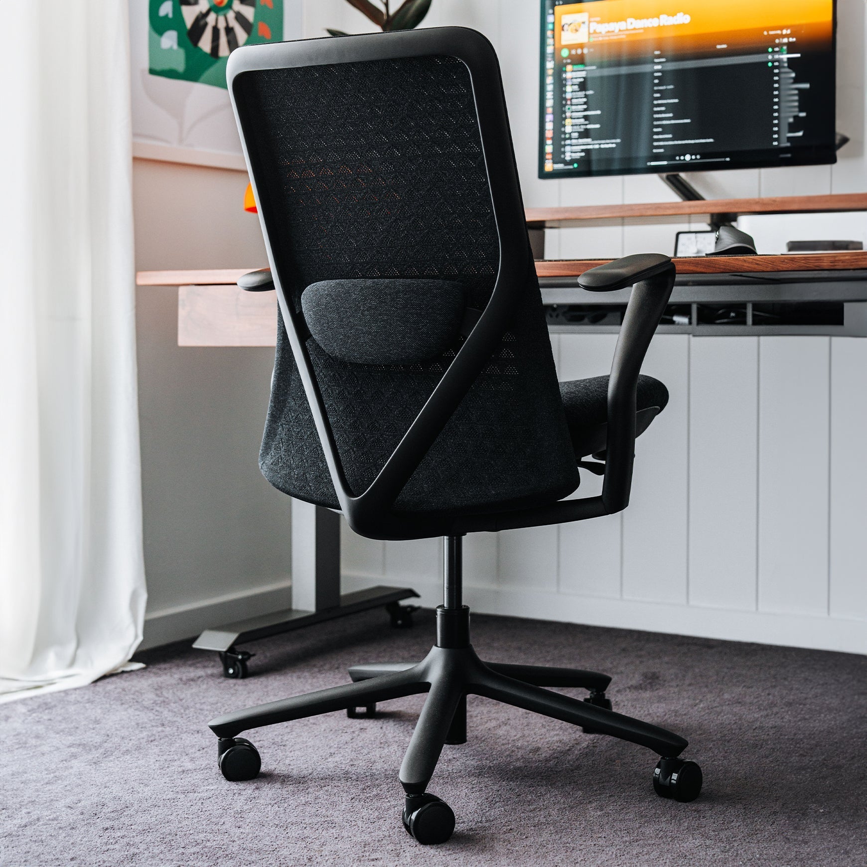 Desky Pro Ergonomic Midnight Black Mesh Chair